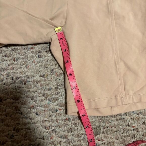 NWT Kittenish X Juicy Couture 7" Bike Shorts Beige Stretchy Knit- Size Small - Picture 4 of 7